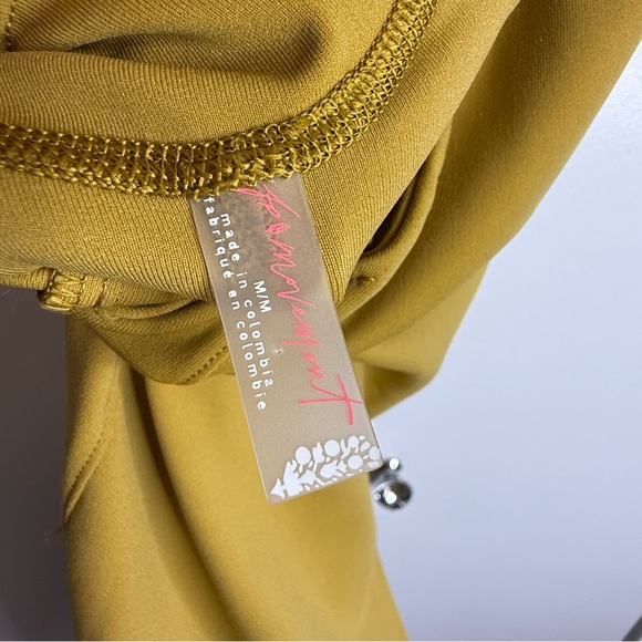 Free People Movement All Star Jumpsuit One Piece Size Medium - Picture 8 of 13